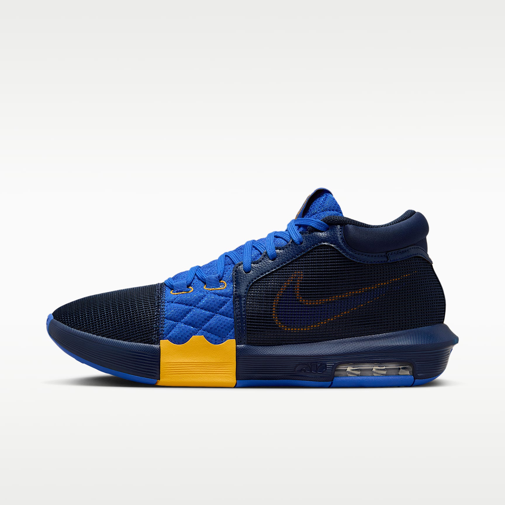 LeBron Witness 8 Basketball Shoes. Nike.com
